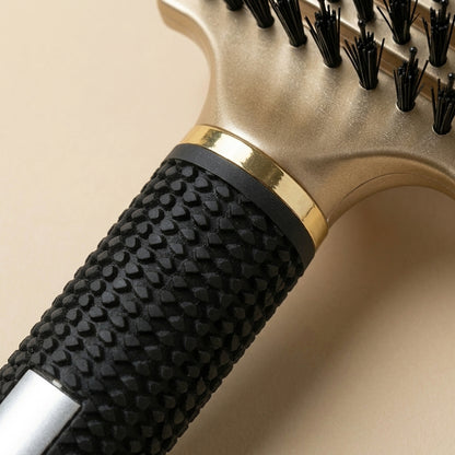 Kerdanta SilkFlow Detangle Brush product image in gold